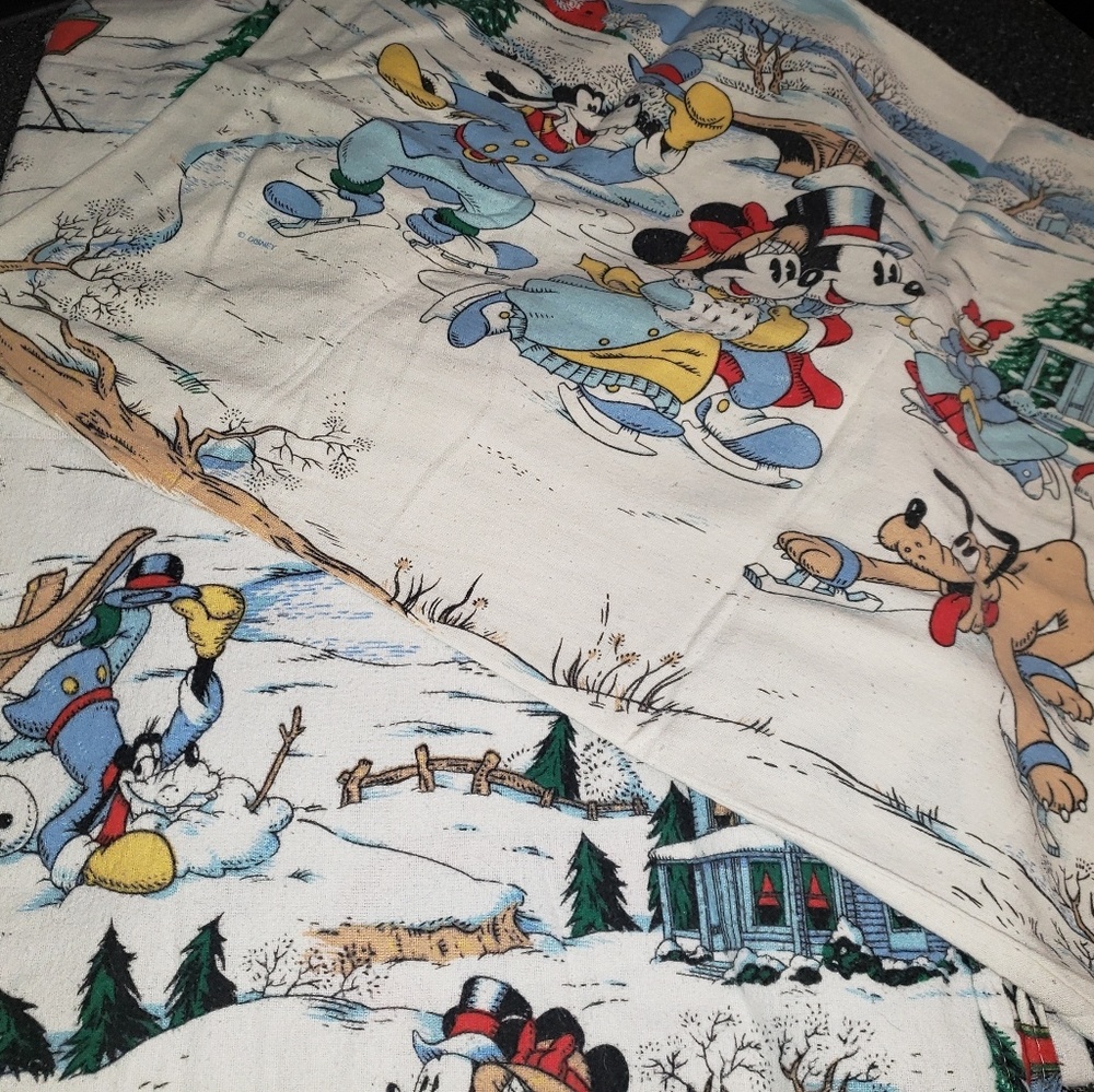 Disney Mickey Mouse Christmas Vintage sheet set